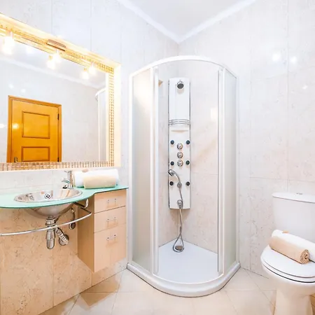 Villa With Private Pool Albufeira