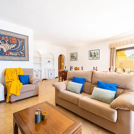 Villa With Private Pool Albufeira