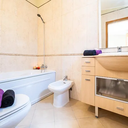 Villa In Albufeira With Private Pool And Garden Albufeira