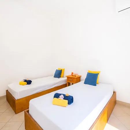 Villa Villa In Albufeira With Private Pool And Garden